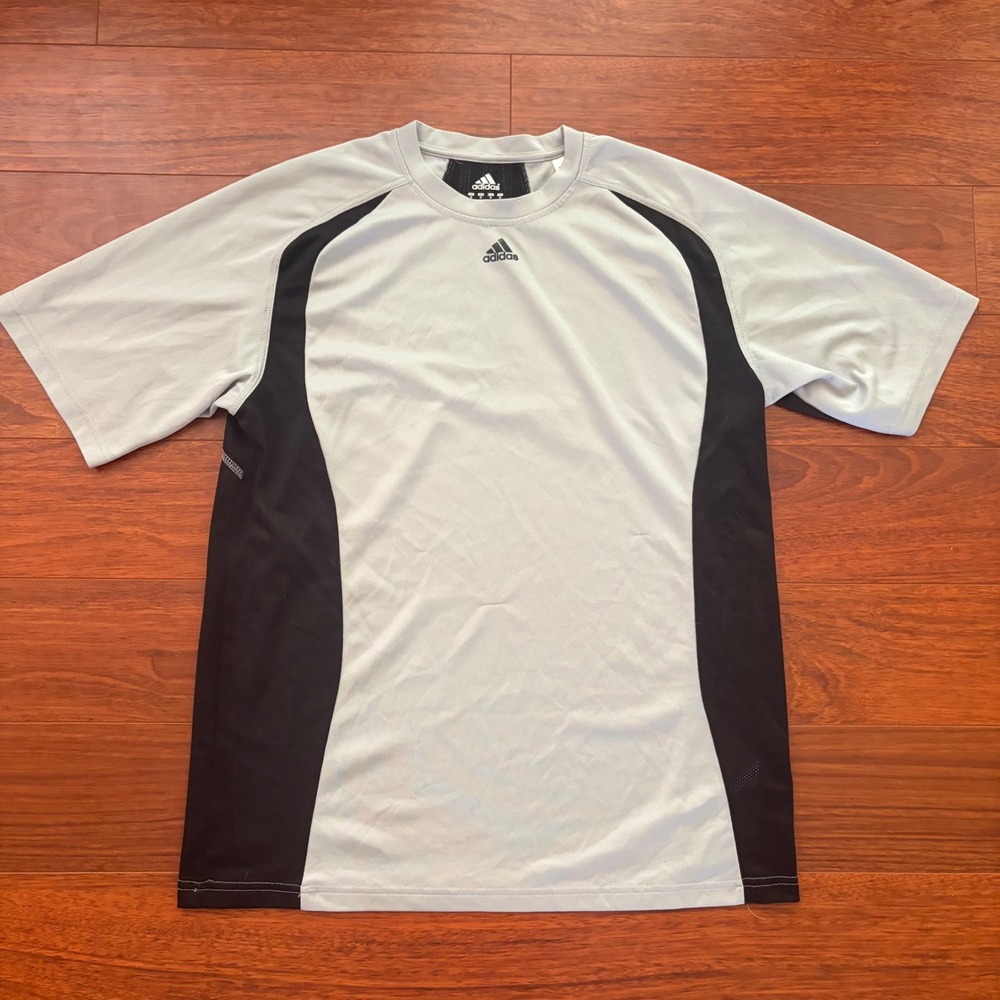 Adidas Mens Performance T-Shirt Size M Grey Black Colorblock Athletic Gym 2009
